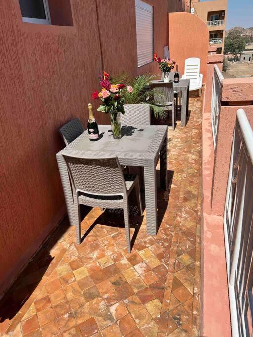 Appartement Haut Standing 3 Chambres Avec Terasse Quartier Gueliz Hivernage A Marrakech I19 Marrakesh Bagian luar foto