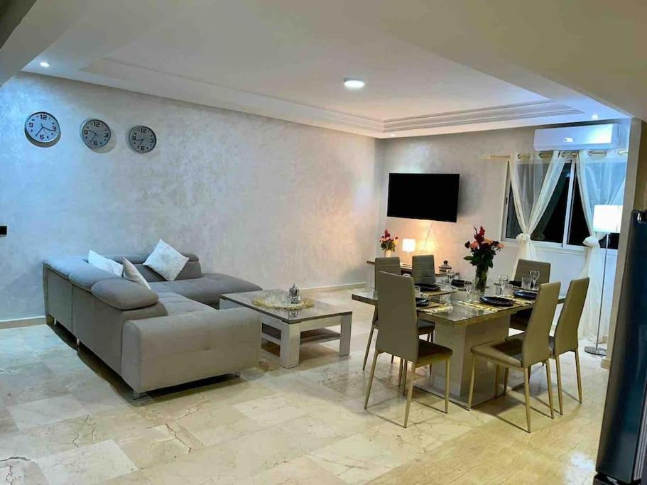 Appartement Haut Standing 3 Chambres Avec Terasse Quartier Gueliz Hivernage A Marrakech I19 Marrakesh Bagian luar foto